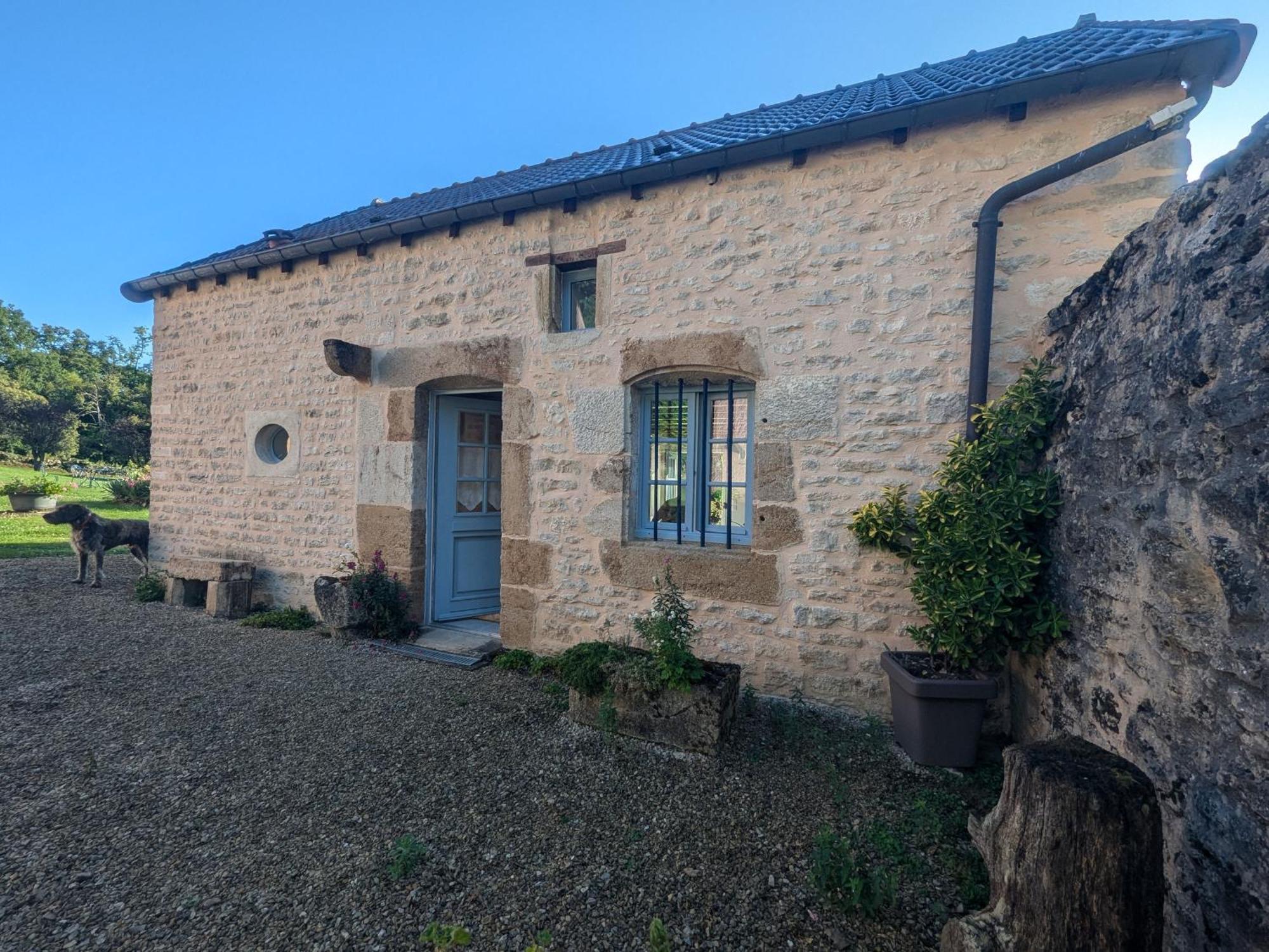 Maison Charmante A Langres Avec Wi-Fi Et Parking - Fr-1-611-43 Exteriér fotografie